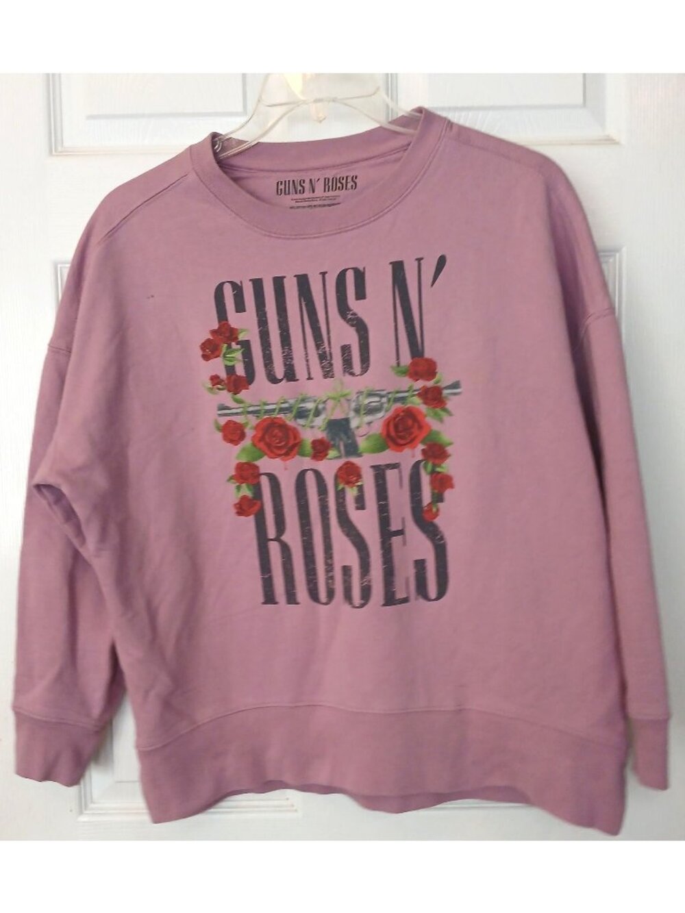 Guns N Roses Graphic Sweatshirt Pink Medium Cotton Blend Floral Design #D-45